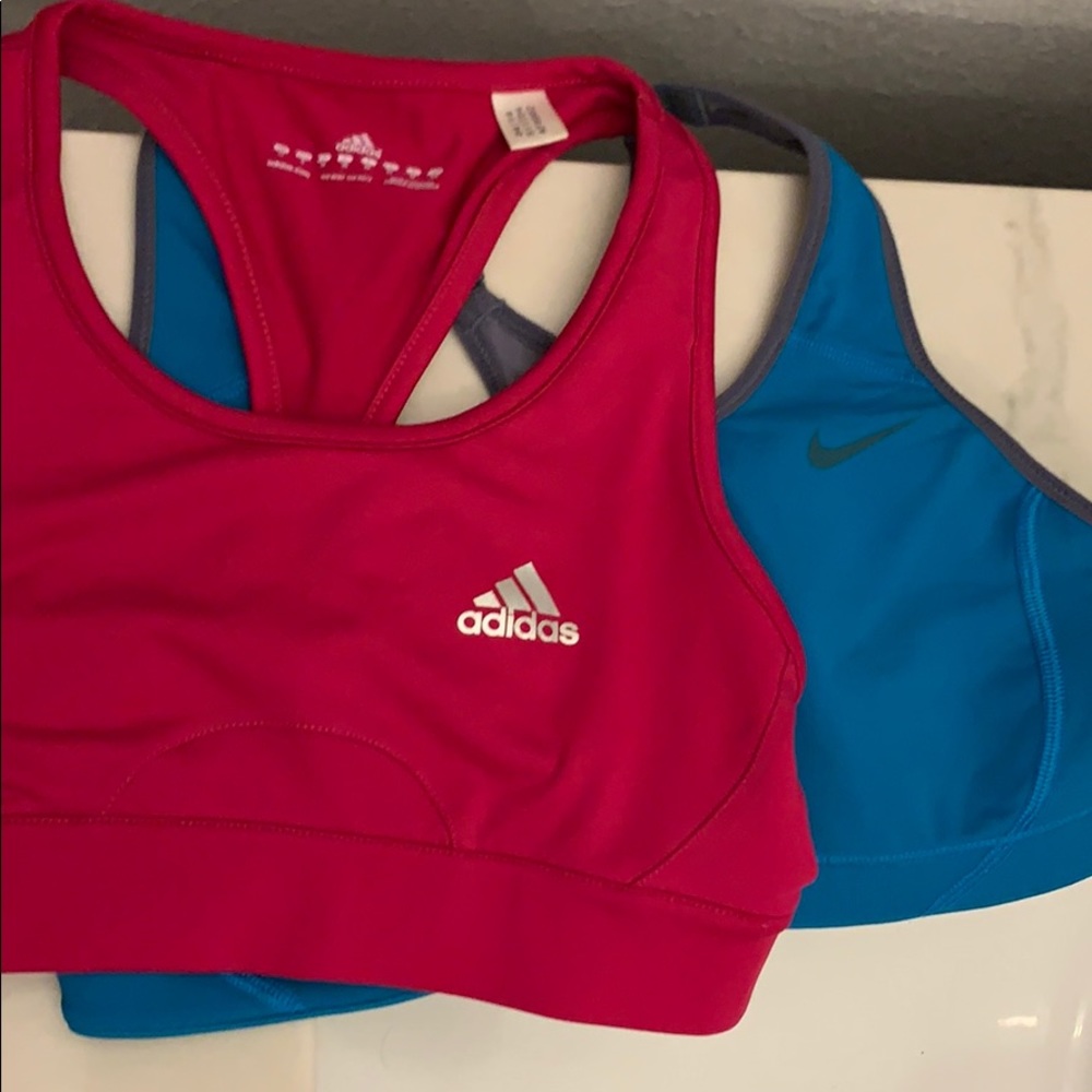 Lot of 2 Nike Adidas sports bras! Size small 🏋️